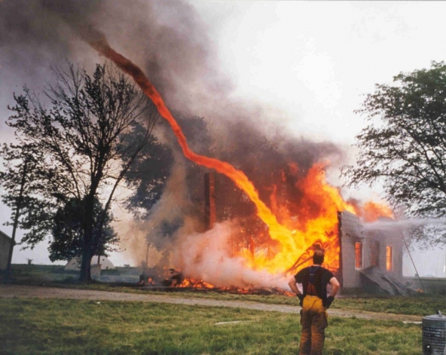 Fire tornado