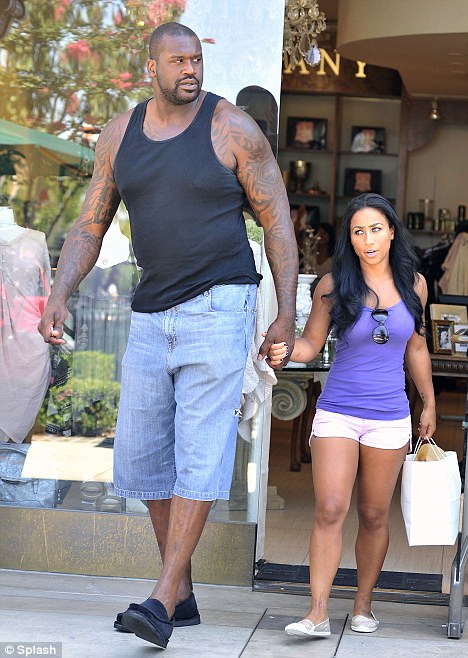 shaquille_neal_and_his_girfriend.jpg