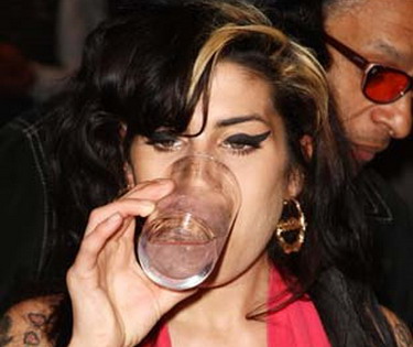 Amy Winehouse drinking